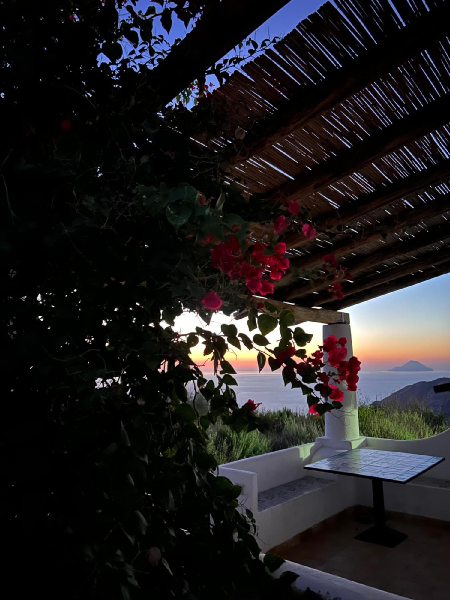 Country Houses Monte Delle Cristule リーパリ エクステリア 写真
